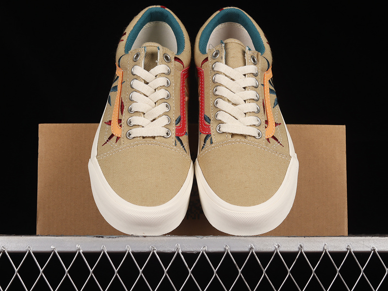 Vault Old Skool Vr3 Lx. Positive Vibration/Taos Taupe 25