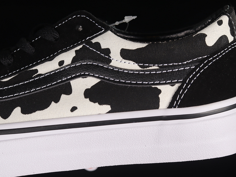 Ward Skate Black/White 15