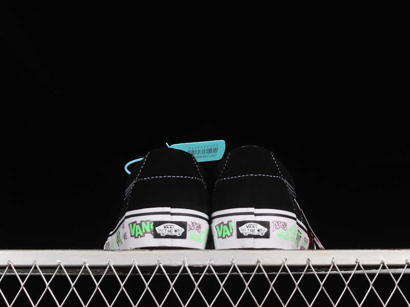 Sk8-Low Shoes Black/Black/White 9