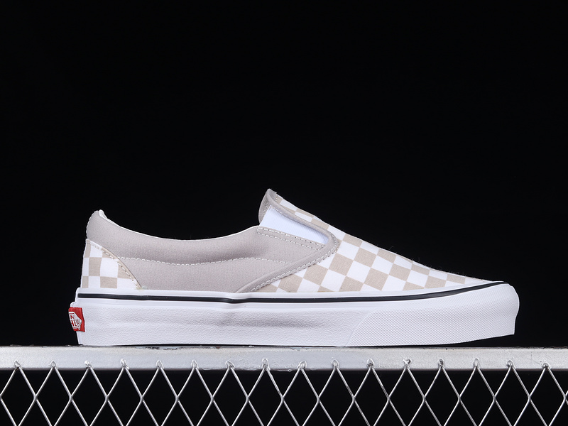 Checkerboard Classic Slip-On Light Khaki/White/Black 3