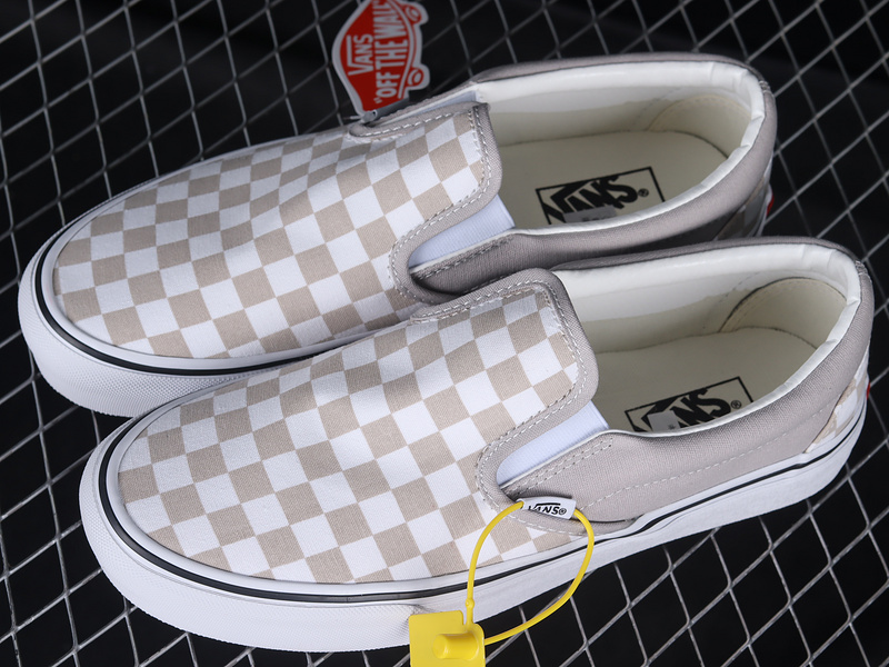 Checkerboard Classic Slip-On Light Khaki/White/Black 17