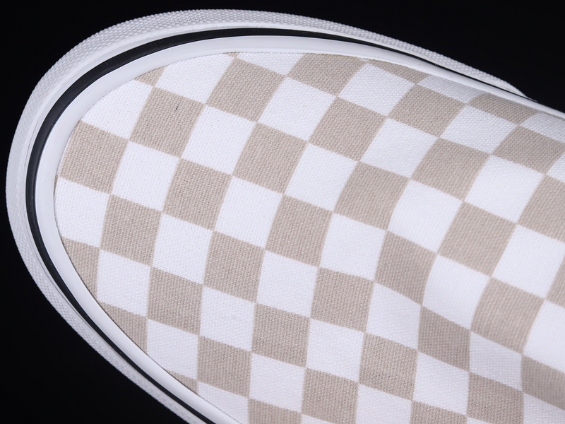 Checkerboard Classic Slip-On Light Khaki/White/Black 19