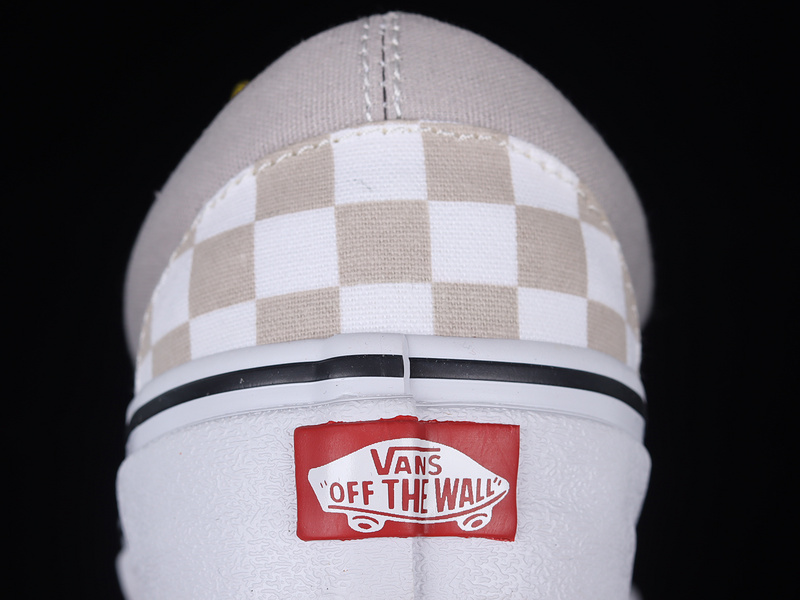 Checkerboard Classic Slip-On Light Khaki/White/Black 23