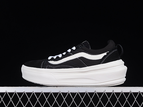 Comfycush Old Skool Overt Cc Skate Shoes Black/White 17