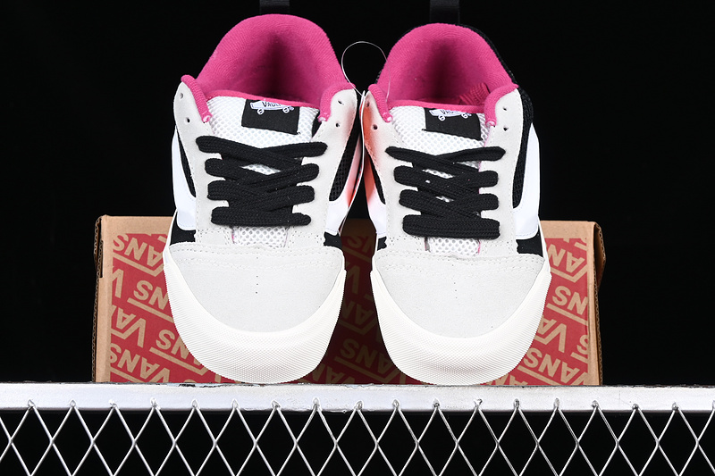 Vans Classics Knu Skool 2023 White/Black/Pink/Grey 5