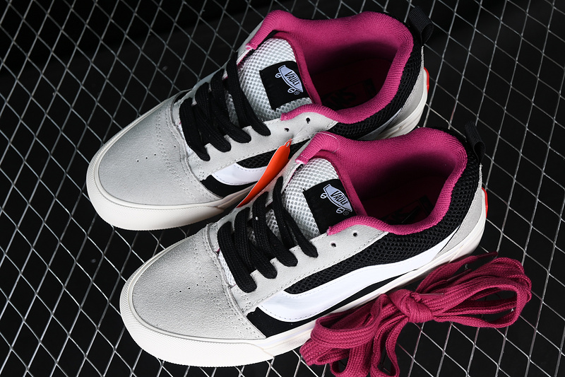 Vans Classics Knu Skool 2023 White/Black/Pink/Grey 11