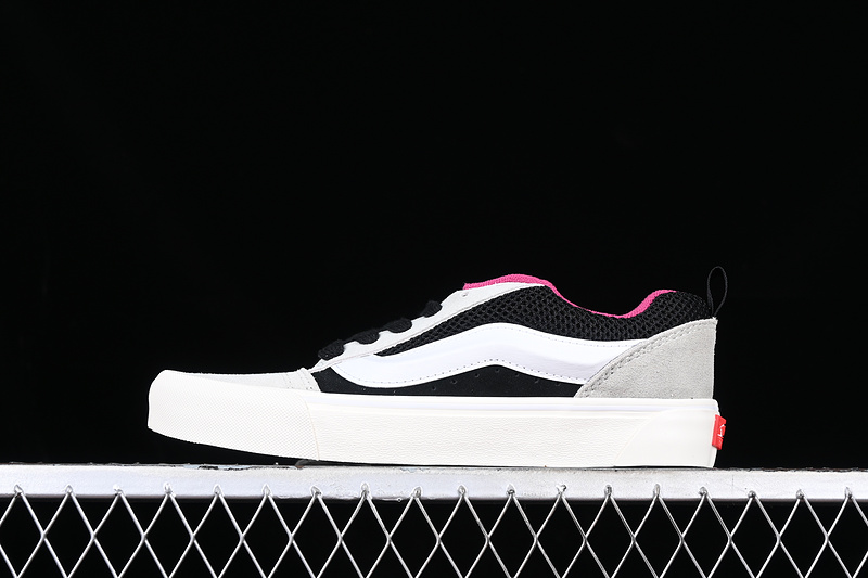 Vans Classics Knu Skool 2023 White/Black/Pink/Grey 29