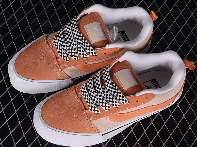 Knu Skool Vlt Lx Peach Dust/White/Black 3