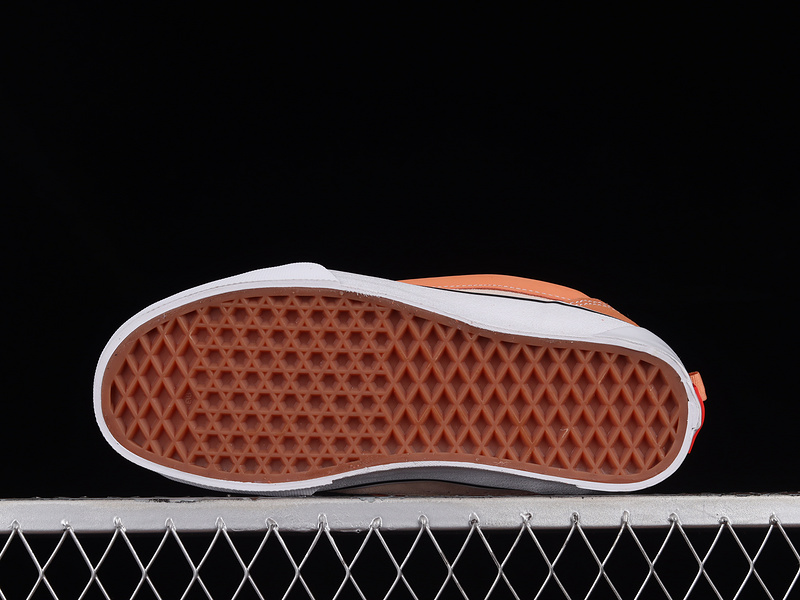 Knu Skool Vlt Lx Peach Dust/White/Black 19