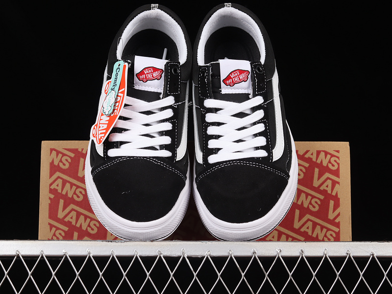 Old Skool Overt Cc Black/Black/White 7