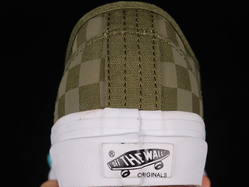 Vault Og Authentic Army Green/Army Green/White 7