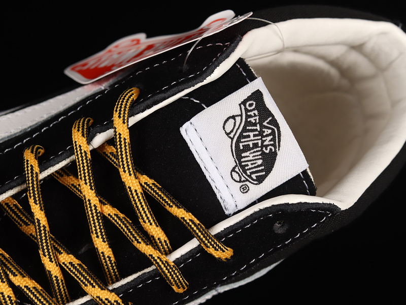 Coutie X One World 2 Black/White/Yellow 5