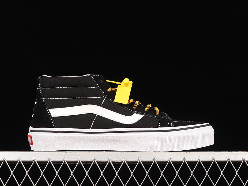 Coutie X One World 2 Black/White/Yellow 25