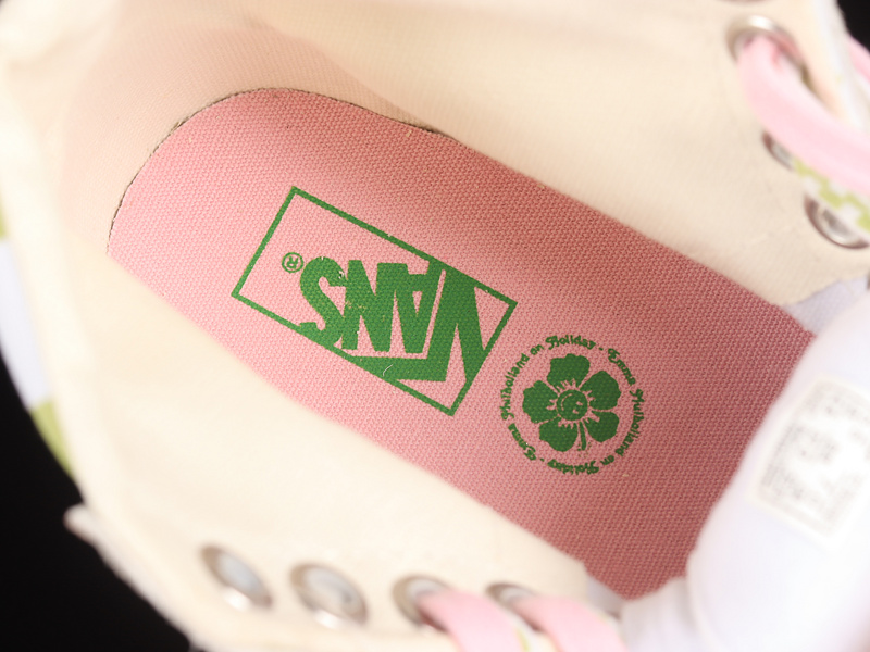 Emma Mulholland X Sk8 High Beige/Green/Pink 9