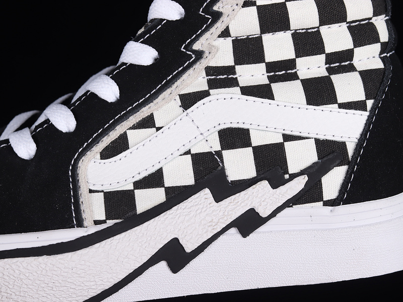 Sk8-High Bolt Checkerboard Black/White/Black 11