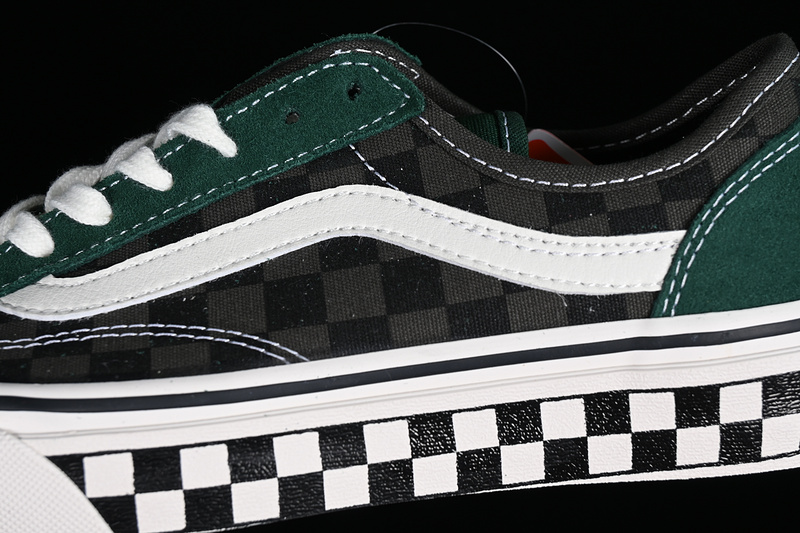 Style 136 Decon Vr3 Black/Green/White 23